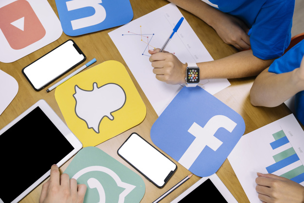 Savoir différencier les médias sociaux des réseaux sociaux